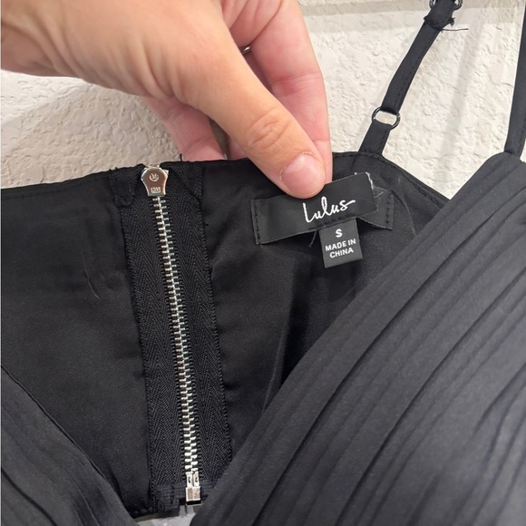 Size S‎ - NWOT Lulus Got the Glam Black Pleated Cutout Maxi Dress - Picture 7 of 10